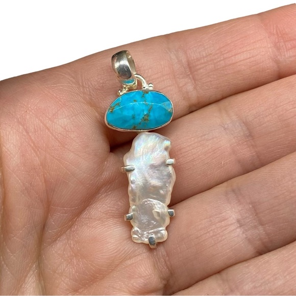 Sleeping Beauty Turquoise Freshwater Pearl Necklace Pendant 925 Sterling Silver - Picture 3 of 4